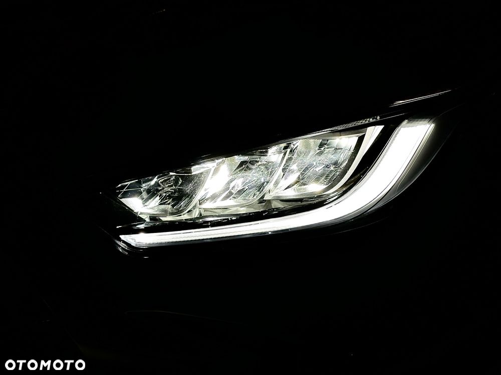 Toyota Yaris Hybrid 1.5 Comfort - 17