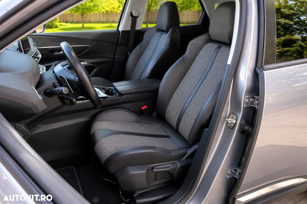 Peugeot 3008 PureTech 130 Stop & Start EAT6 Allure - 5
