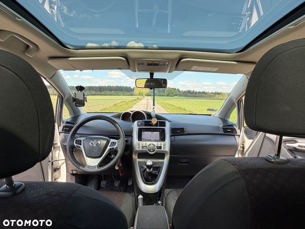 Toyota Verso - 14