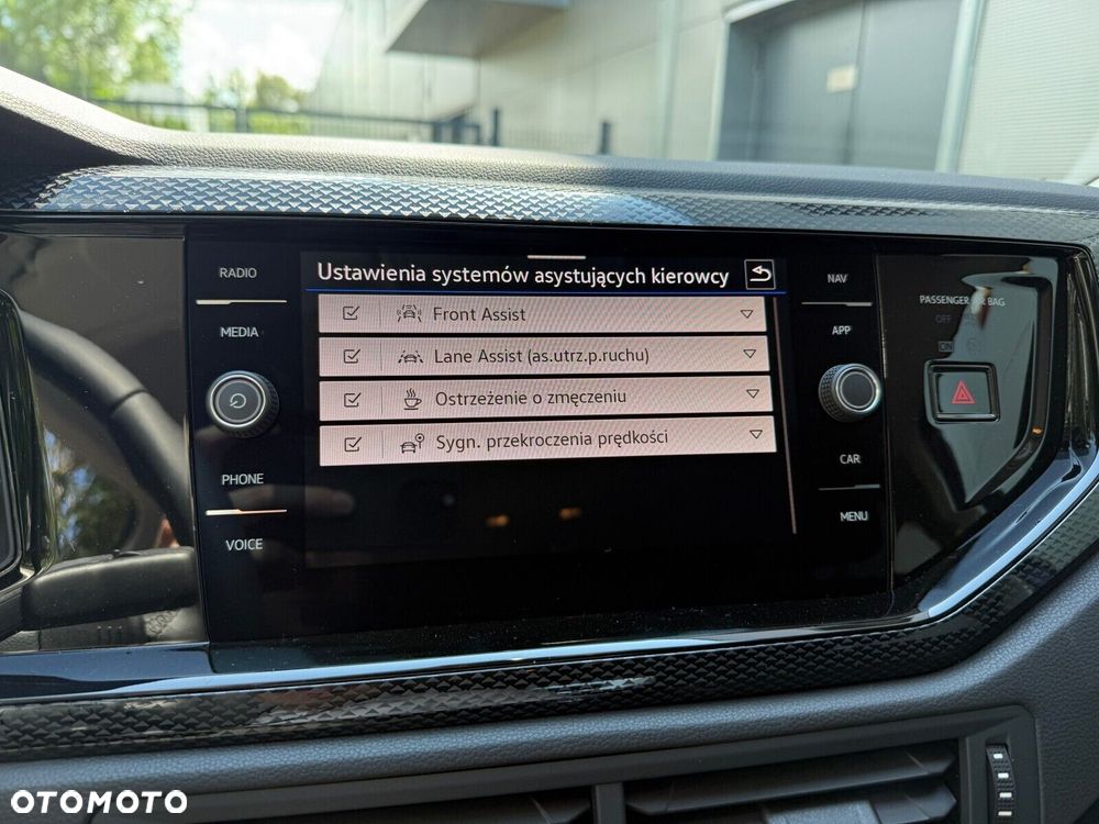 Volkswagen Polo 1.0 TSI Life Plus DSG - 13