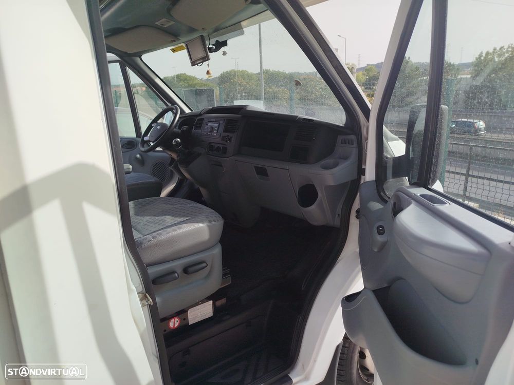 Ford Trigano Challenger 2.4tdci 140cv genesis 49 - 31