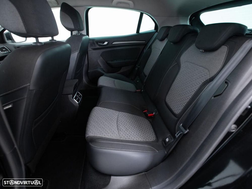 Renault Mégane 1.5 Blue dCi Limited - 10