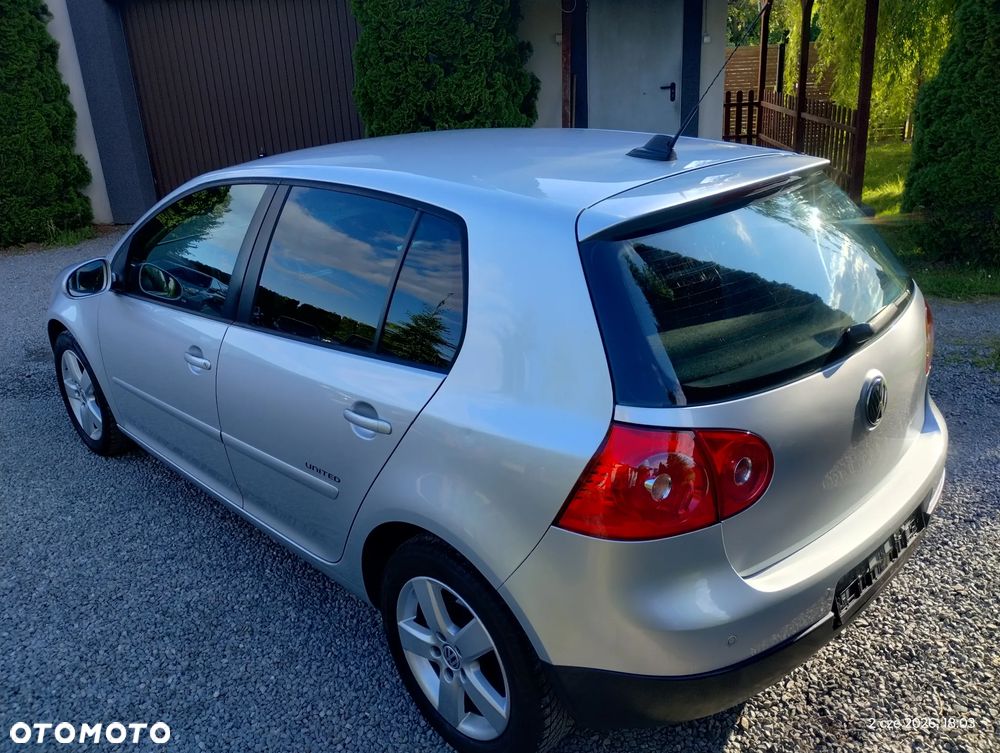 Volkswagen Golf 1.6 United - 12
