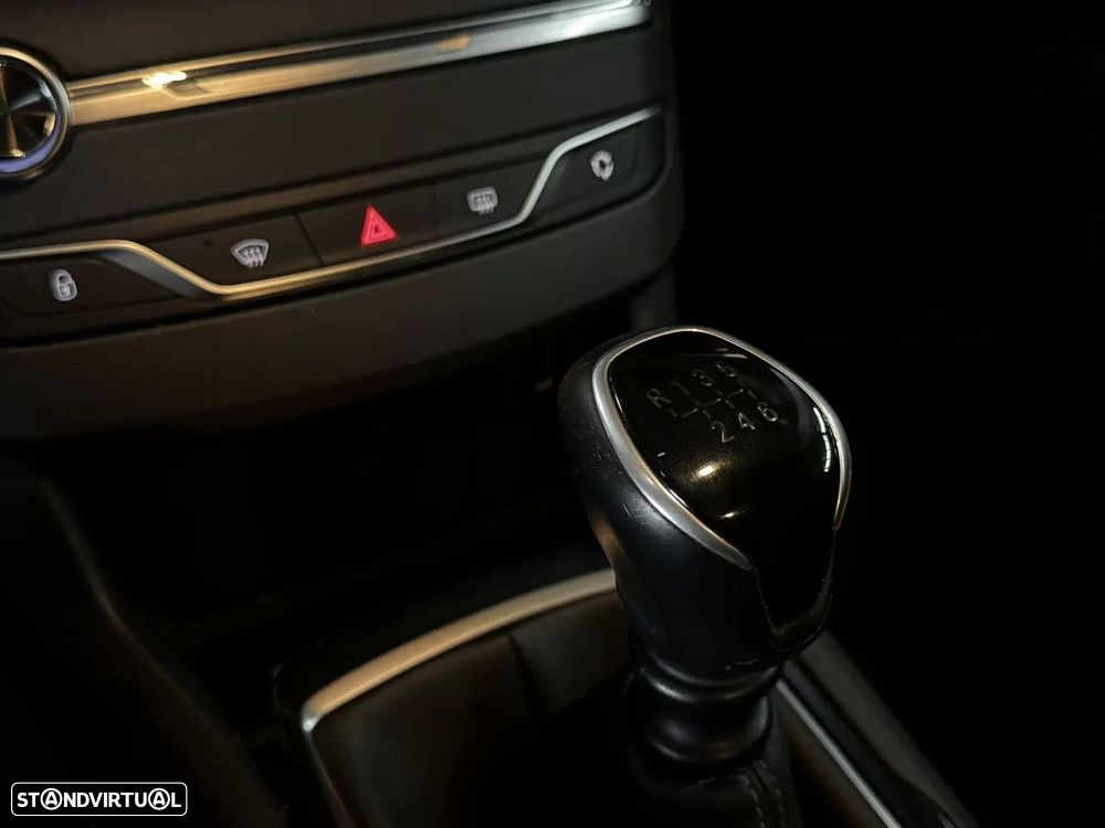 Peugeot 308 SW 1.5 BlueHDi Style - 27