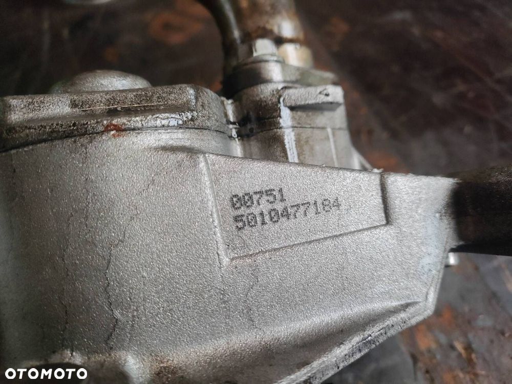 POMPA OLEJU RENAULT PREMIUM 420 I 5010477184 - 2