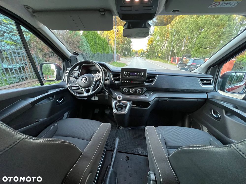 Renault Trafic - 18