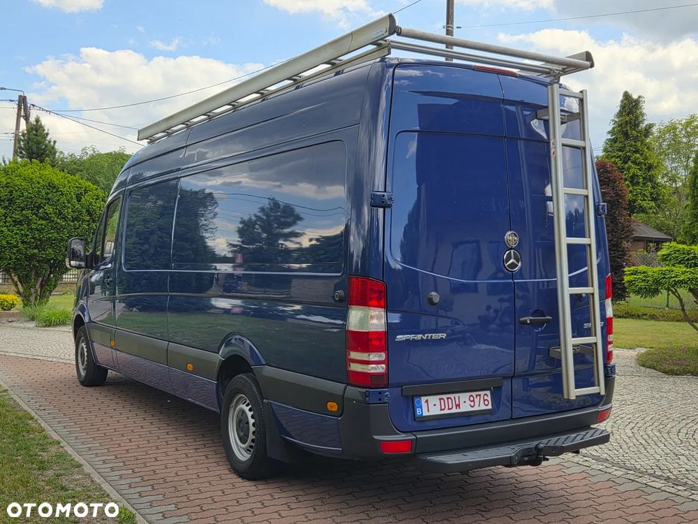 Mercedes-Benz Sprinter - 7