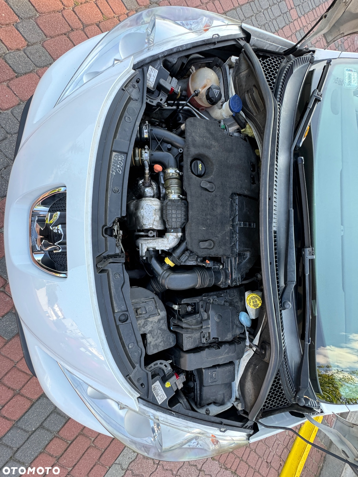Peugeot 207 - 16