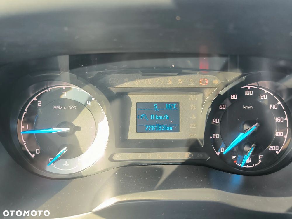 Ford Ranger 2.2 TDCi 4x4 DC XLT - 4