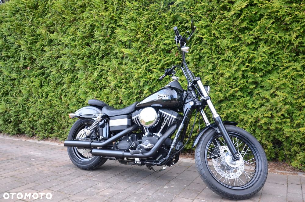 Harley-Davidson Dyna Street Bob - 8