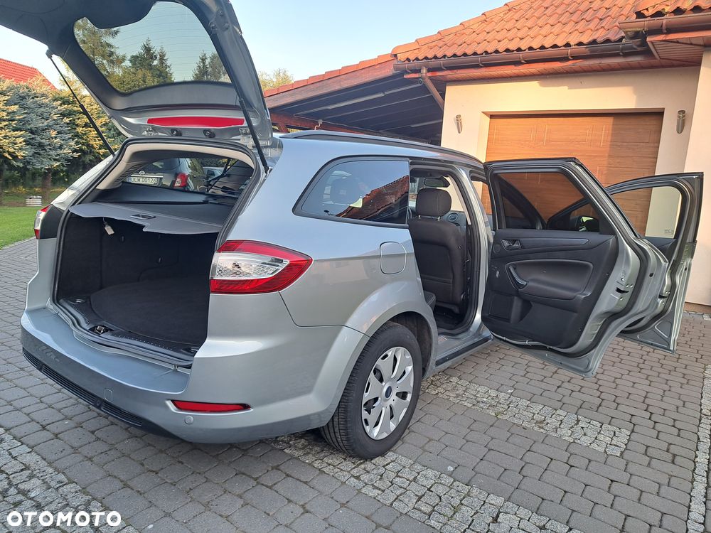 Ford Mondeo 2.0 TDCi Champions Edition - 11