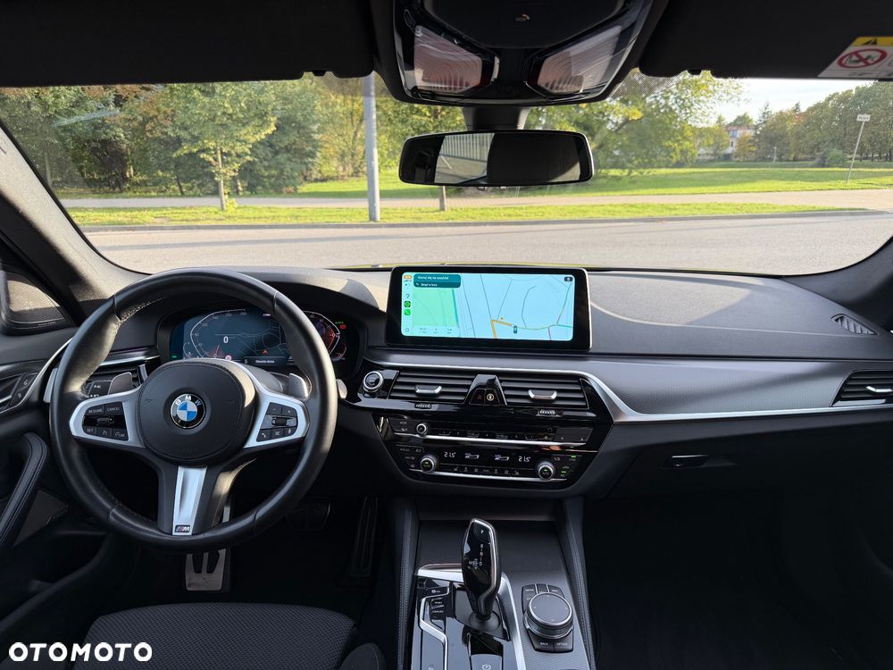 BMW Seria 5 520d xDrive MHEV M Sport sport - 16