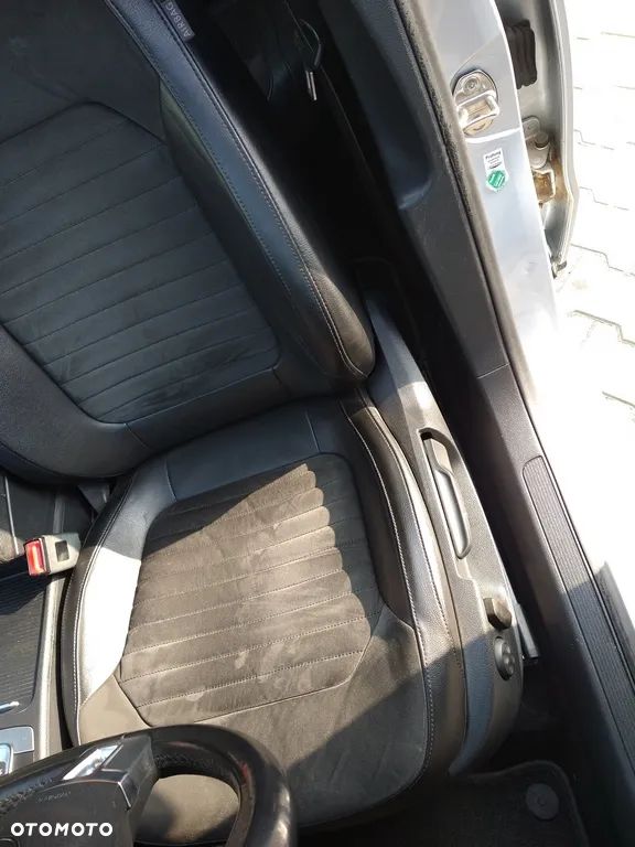 Volkswagen Passat 2.0 TDI Comfortline DSG - 14