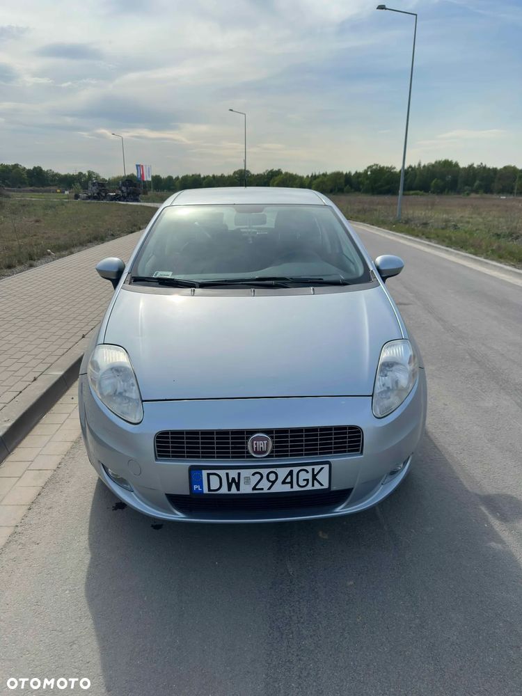 Fiat Grande Punto 1.4 8V Dynamic - 2