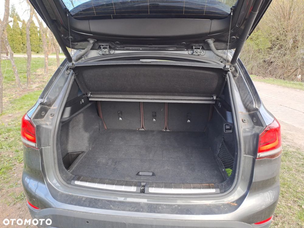 BMW X1 - 13