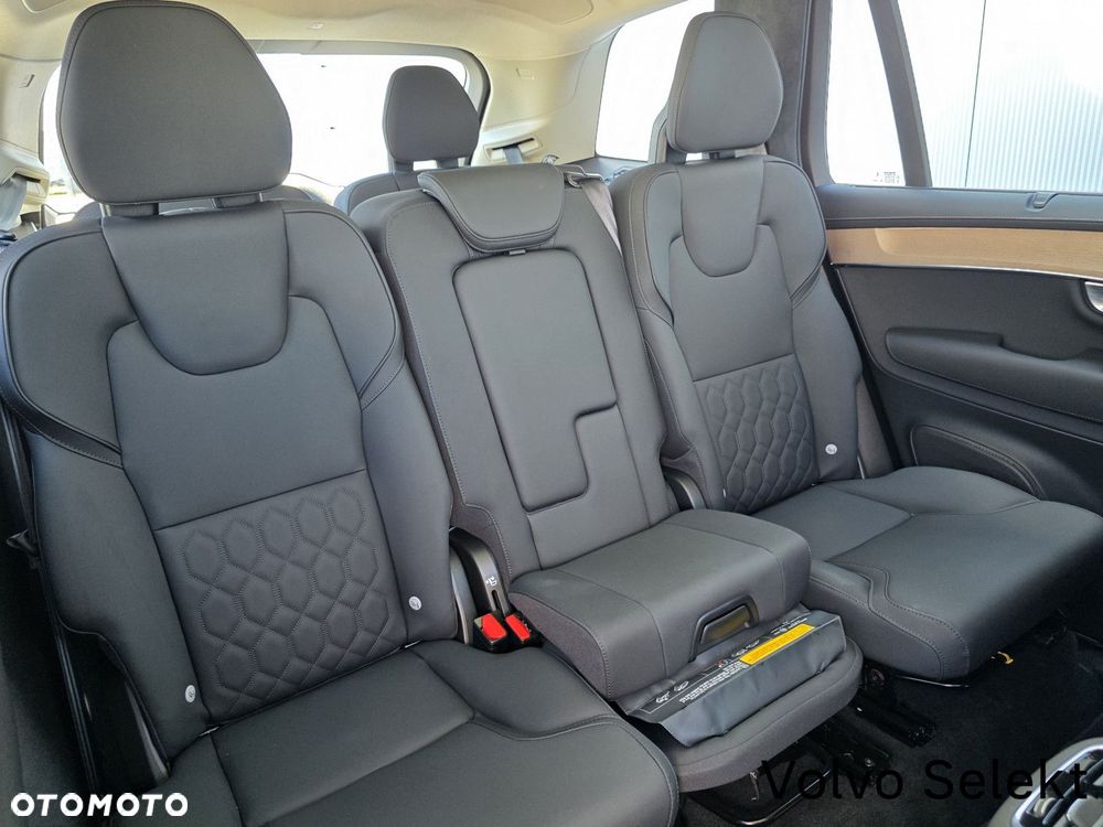 Volvo XC 90 - 18