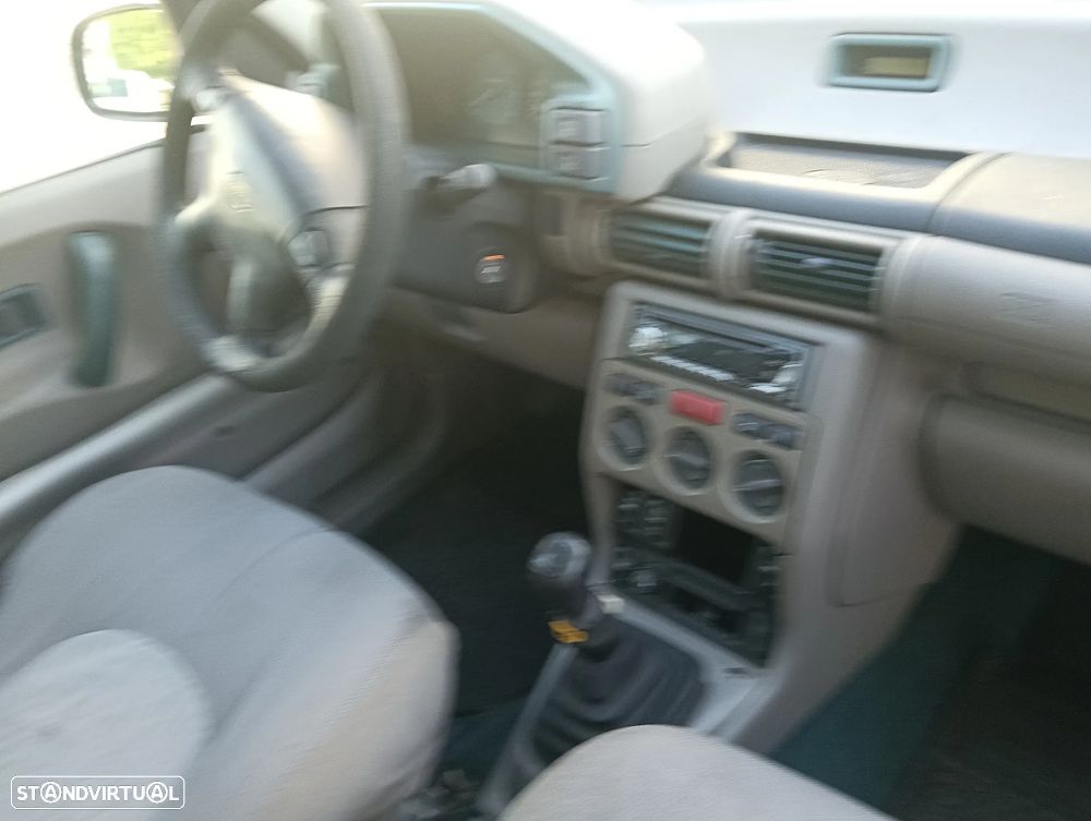 Land Rover Freelander 2.0 di - 10