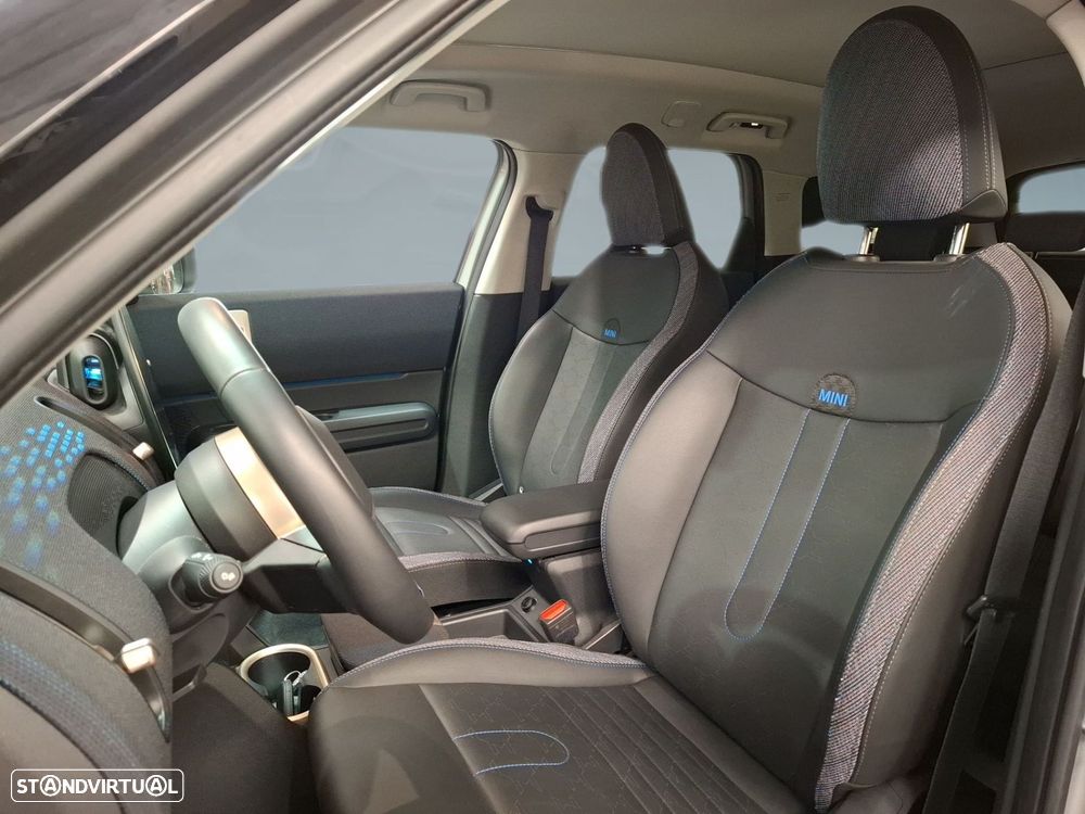 MINI Countryman D Classic M — fotografia 11