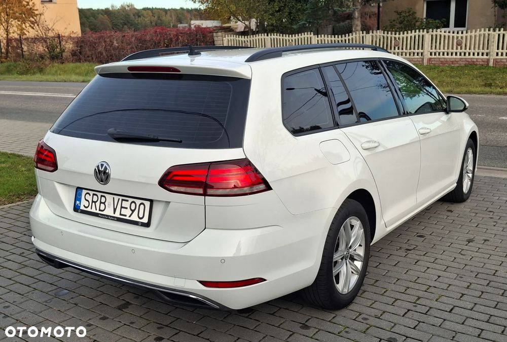 Volkswagen Golf 1.6 TDI BMT Highline - 22