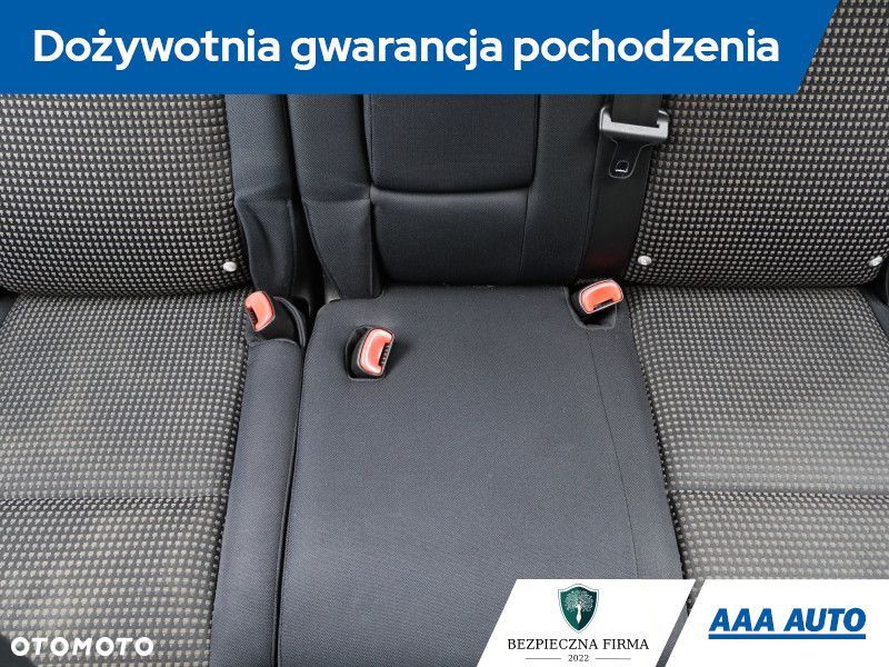 Chevrolet Captiva - 12