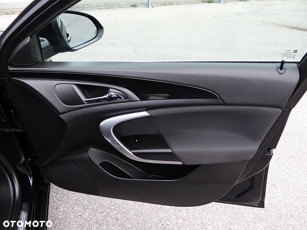 Opel Insignia 2.0 Turbo - 26