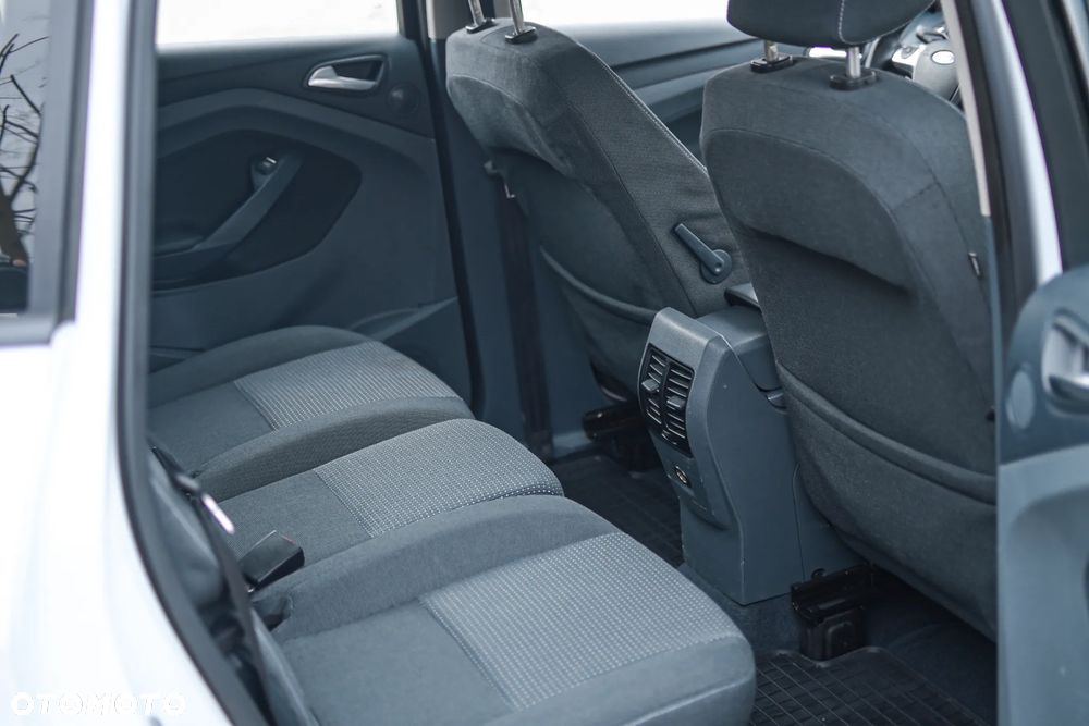 Ford C-MAX - 15