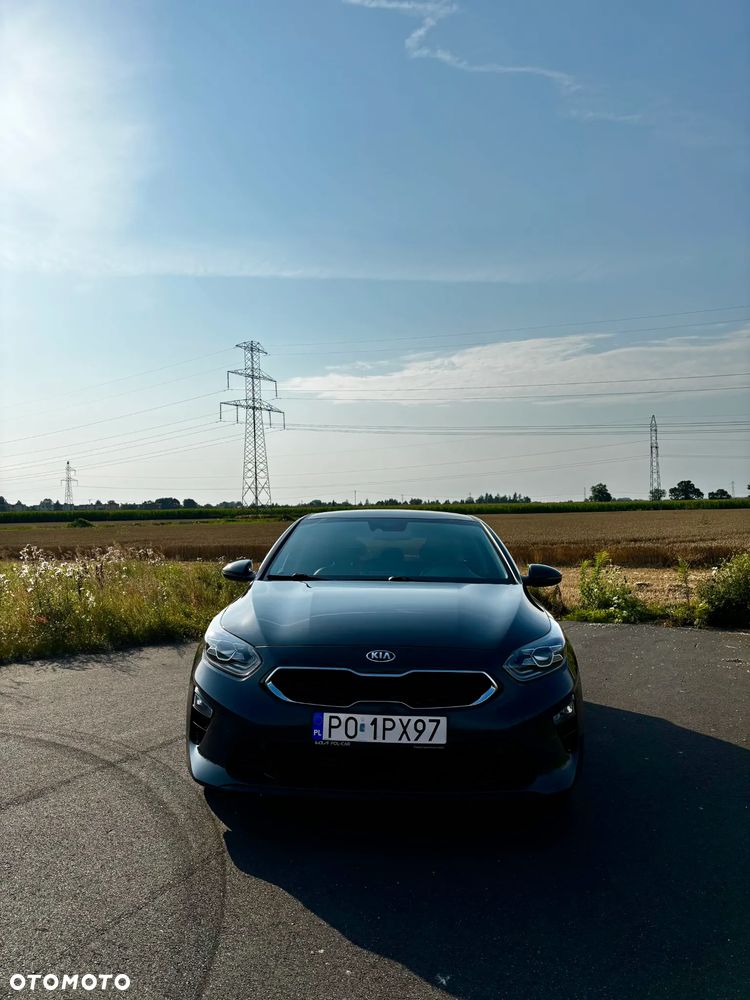 Kia Ceed 1.4 T-GDI L Business Line Plus - 2