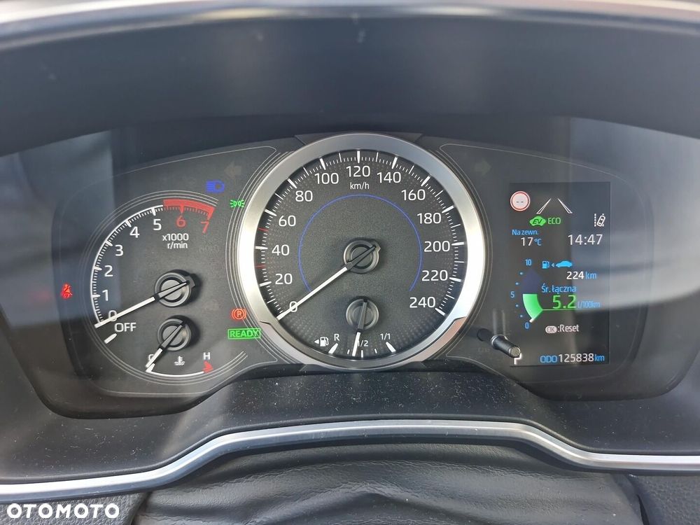 Toyota Corolla 1.8 Hybrid Active - 18