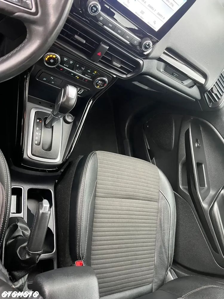 Ford EcoSport 1.0 EcoBoost ST-LINE - 11