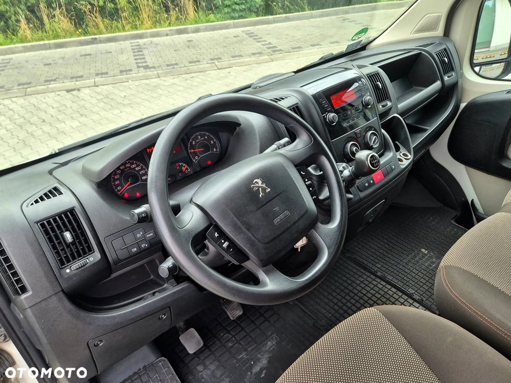 Peugeot Boxer Brygadówka Doka 7osób CarPol L3H2 - 11