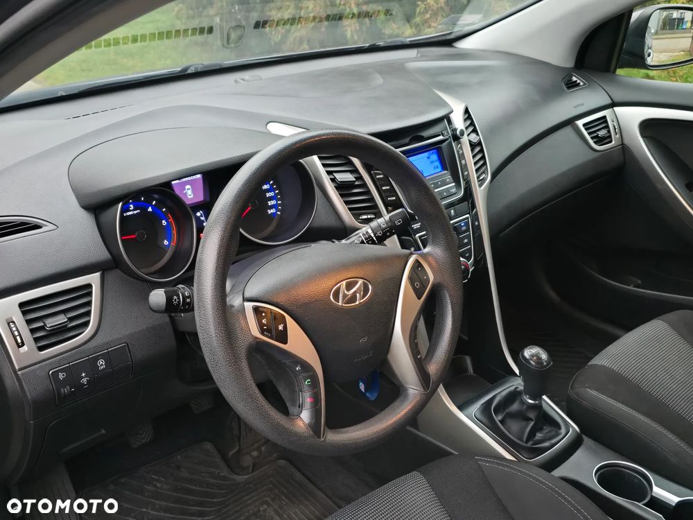 Hyundai i30 1.6 CRDi Comfort - 8