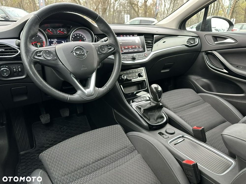 Opel Astra - 24