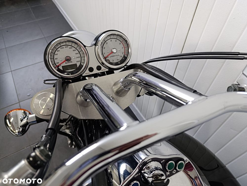 Kawasaki Vulcan - 12