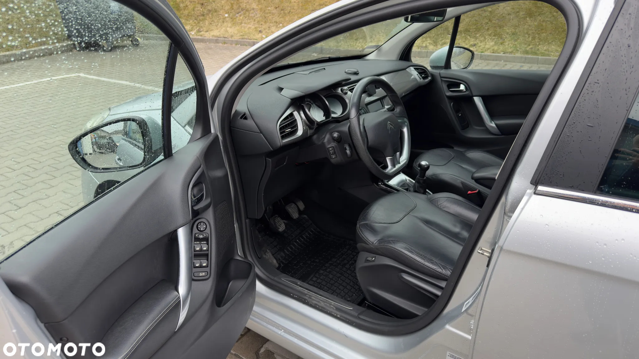 Citroën C3 1.6 VTi Exclusive - 4