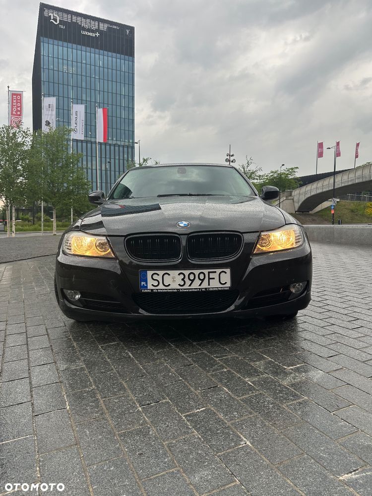 BMW Seria 3 318i Edition Sport - 2