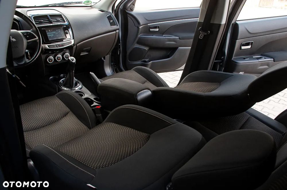 Mitsubishi ASX - 33