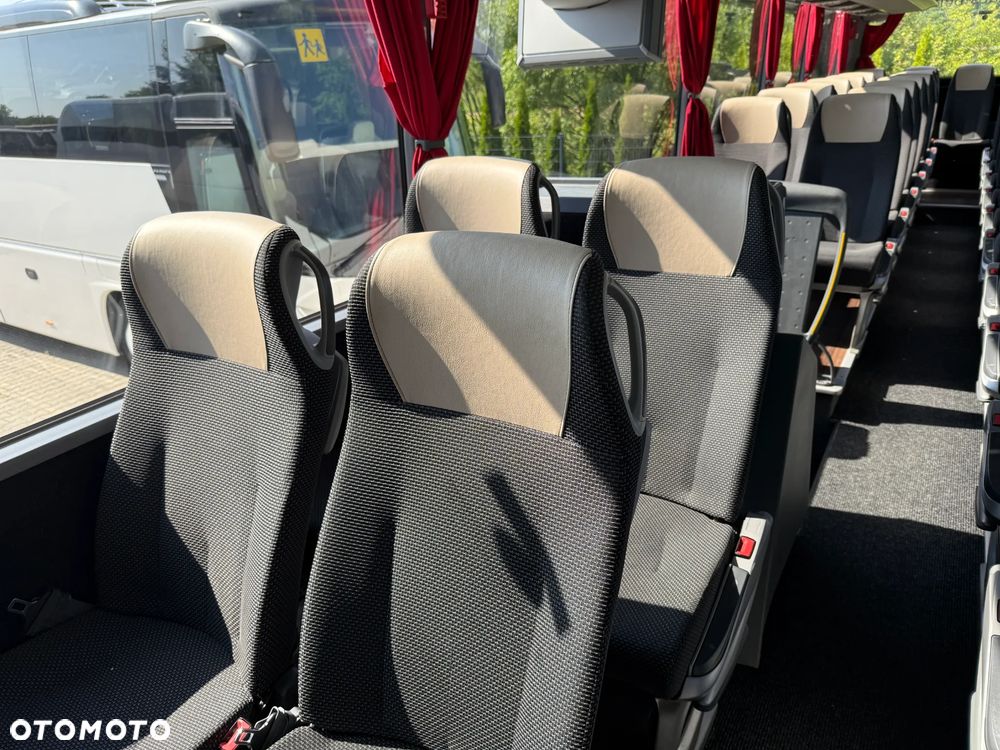 Mercedes-Benz Tourismo RHD M - 14