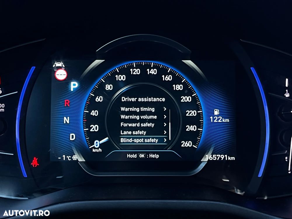 Hyundai Santa Fe - 32