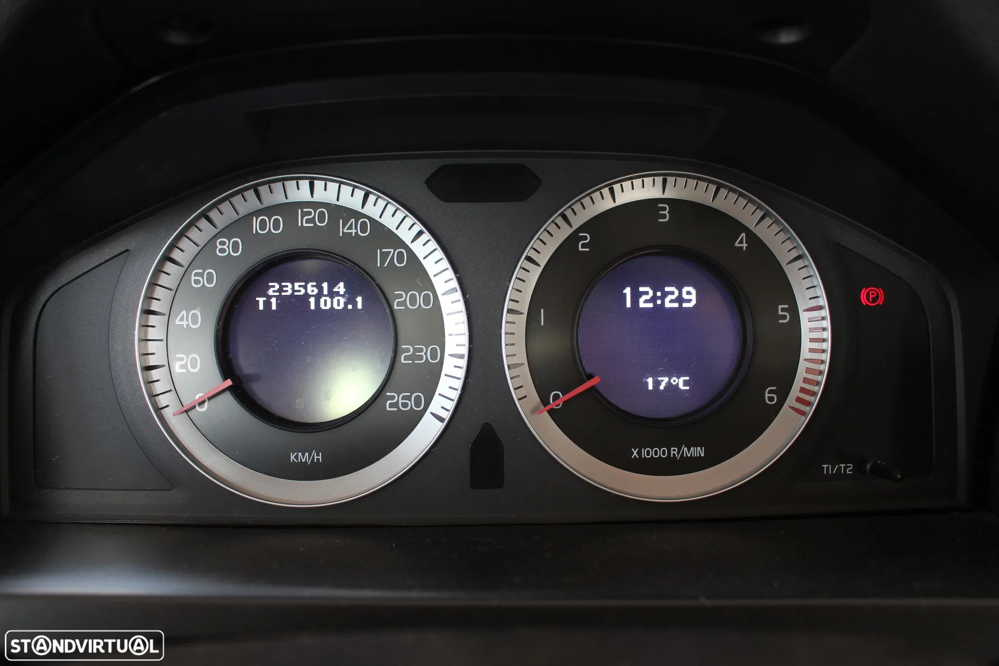 Volvo V60 2.0 D3 Momentum - 22