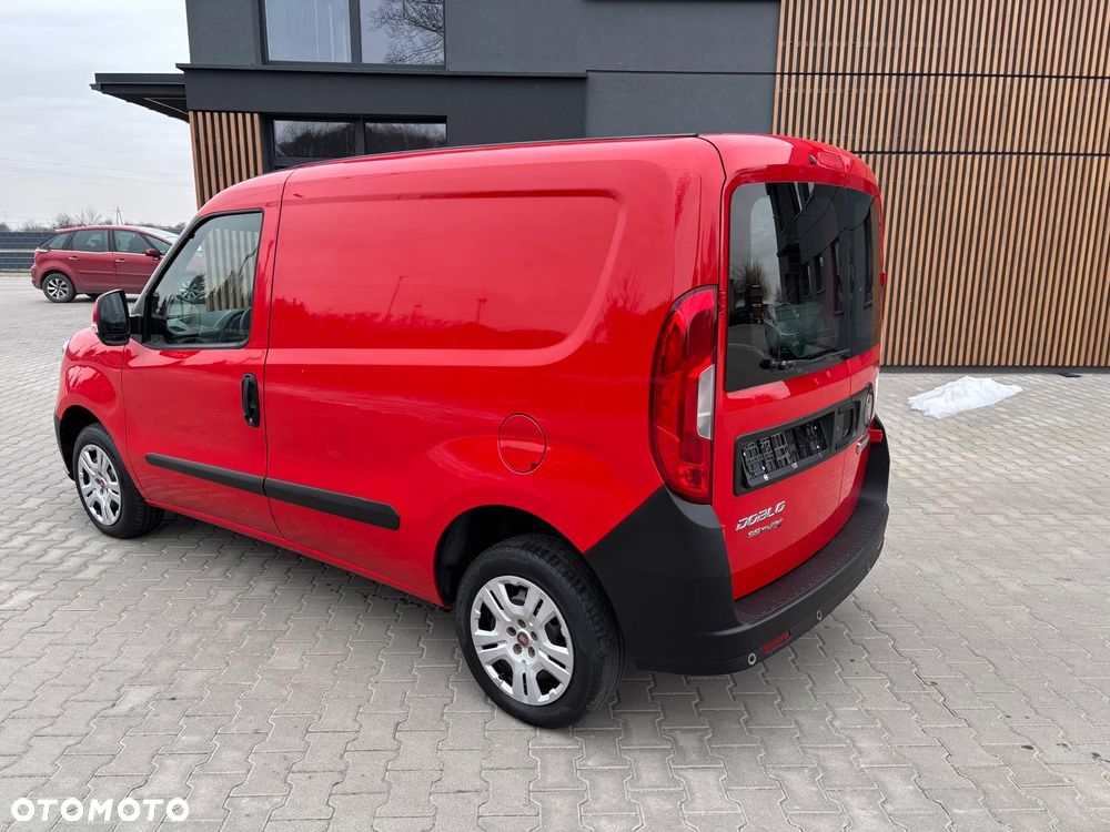 Fiat Doblo - 8