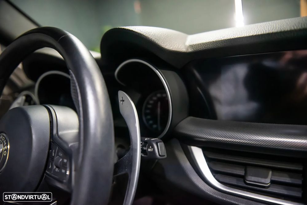 Alfa Romeo Stelvio 2.2 D Sprint AT8 - 33