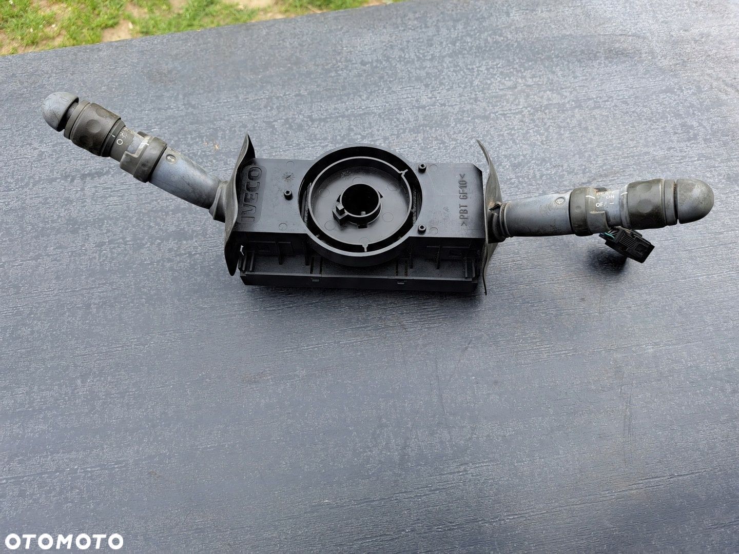 IVECO DAILY IV 06-12 PRZEŁĄCZNIK ZESPOLONY PAJĄK PRZEŁĄCZNIK POD KIEROWNICE - 1