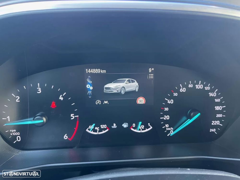 Ford Focus 1.5 TDCi ECOBlue Titanium - 18