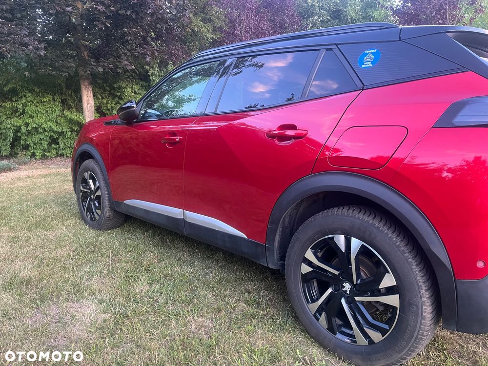 Peugeot 2008 136 GT - 11