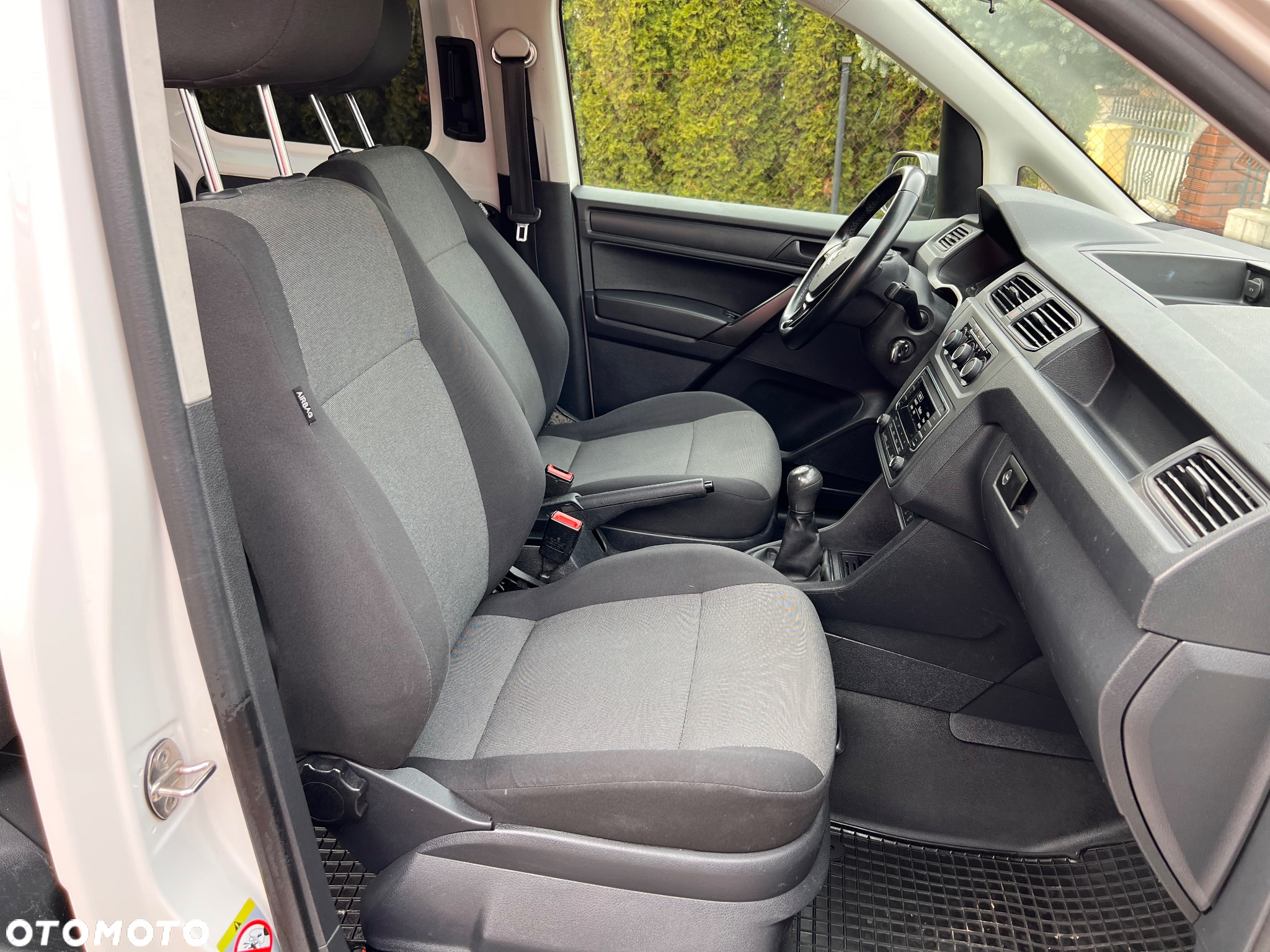 Volkswagen Caddy 2.0 TDI Comfortline - 22