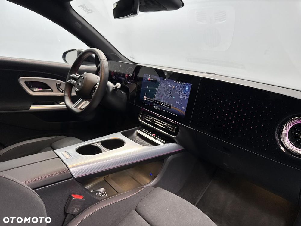 Mercedes-Benz CLA 200 mHEV 8G-DCT - 24