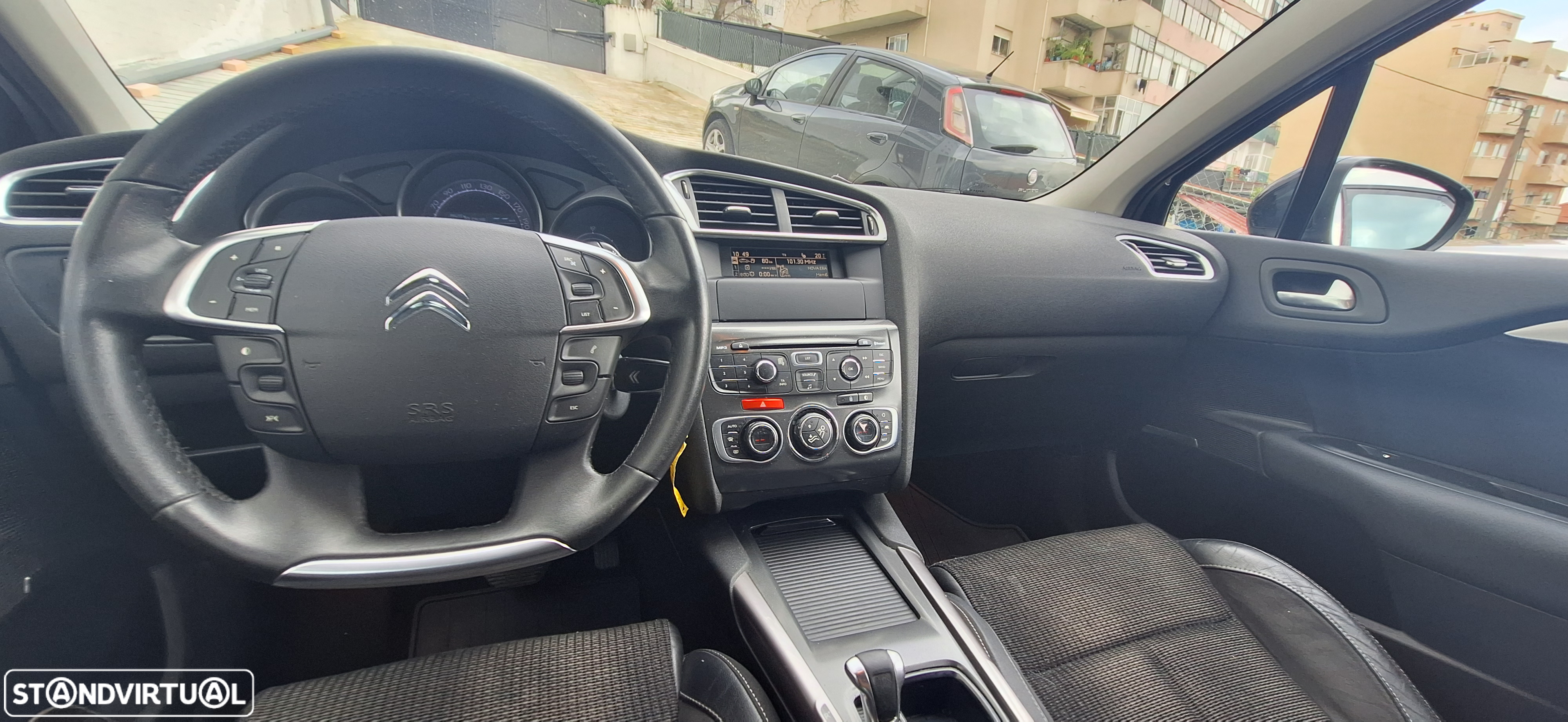 Citroën C4 1.6 e-HDi Exclusive CMP6 - 21