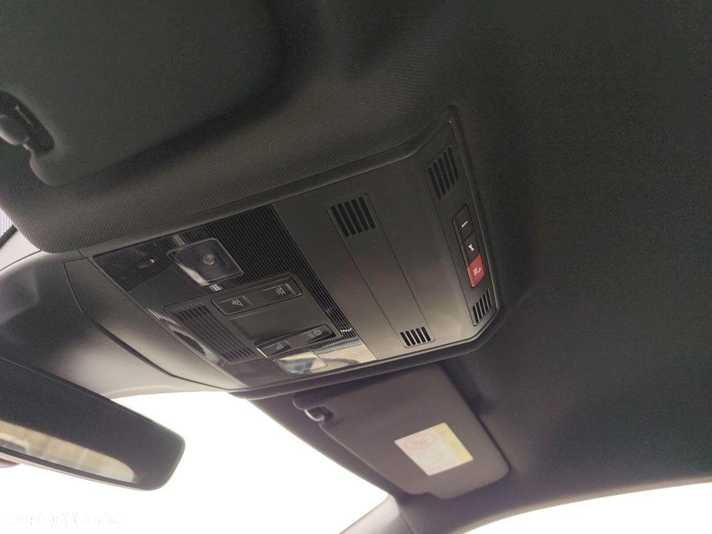 Volkswagen T-Cross 1.5 TSI ACT R-Line Plus DSG - 18