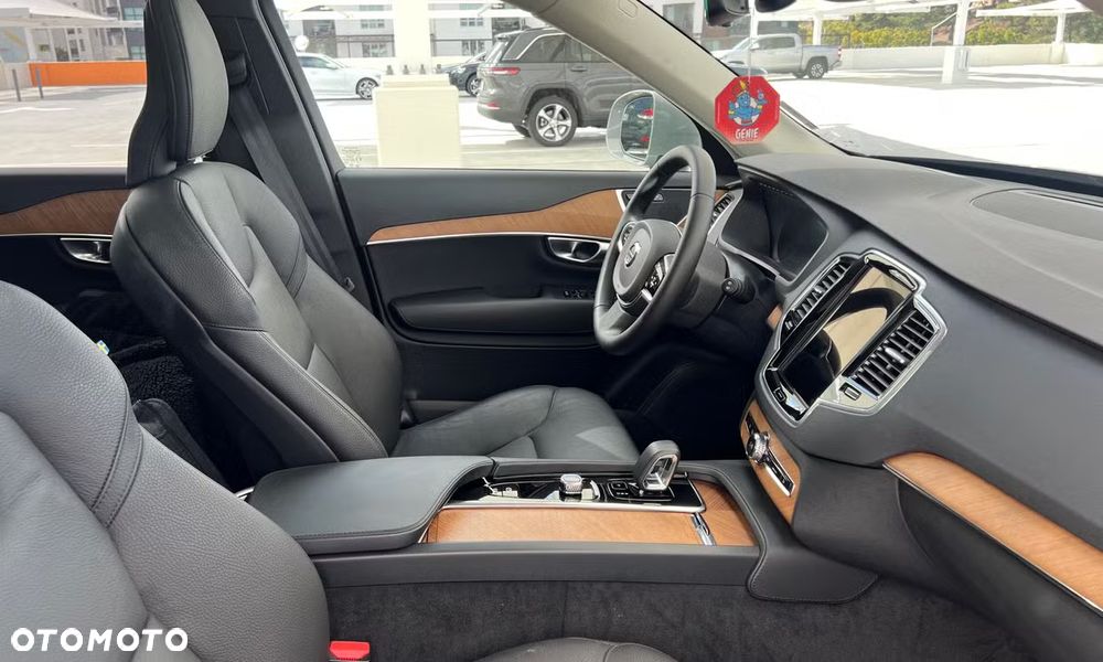 Volvo XC 90 B5 B AWD Geartronic Momentum Pro - 9