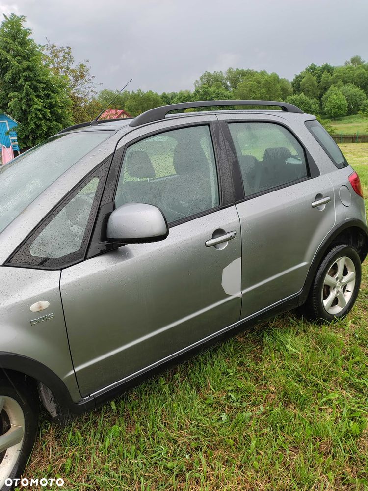 Suzuki SX4 - 7